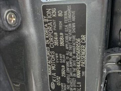 Used 2013 Kia Forte EX image 22