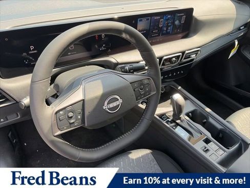 New 2026 Nissan Sentra SV w/ SV Convenience Package FWD image 9