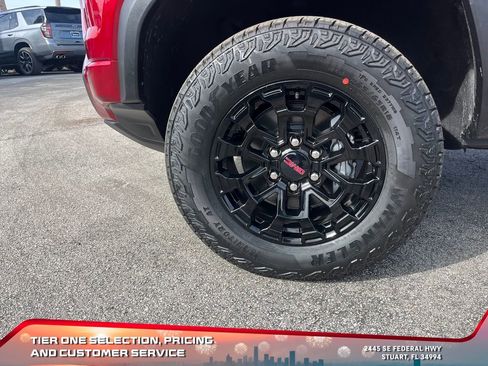 New 2026 GMC Canyon Elevation w/ Convenience Package image 9