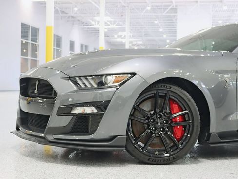 Used 2021 Ford Mustang Shelby GT500 RWD image 2