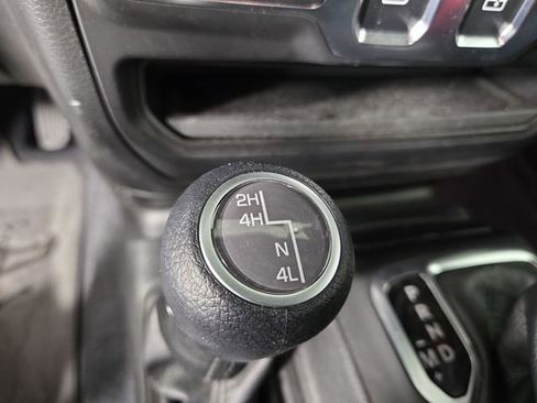 Used 2023 Jeep Wrangler Sport S image 26