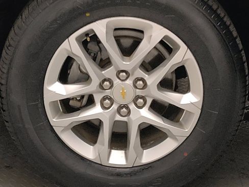 Used 2020 Chevrolet Traverse LS FWD image 31
