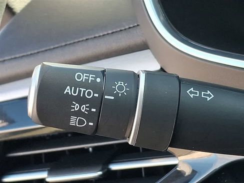 Certified 2023 Acura MDX w/Technology Package image 27