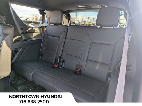 Used 2024 Chevrolet Tahoe LT image 10