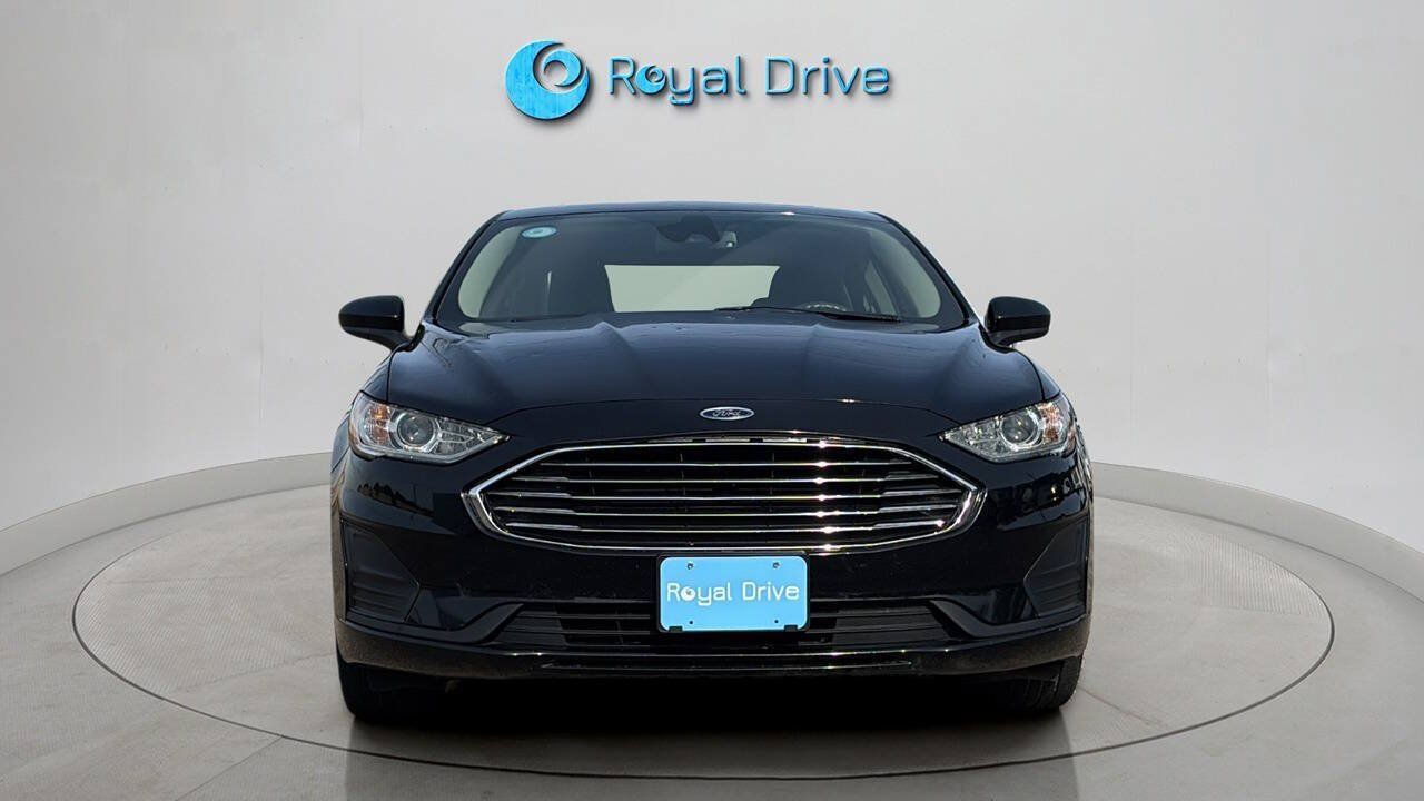 Used 2020 Ford Fusion SE AWD/4WD image 9