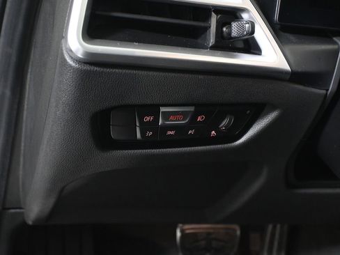 New 2026 BMW 330i xDrive Sedan w/ M Sport Package image 27