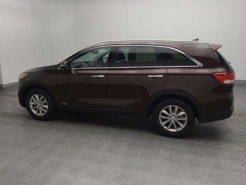 Used 2016 Kia Sorento LX image 3
