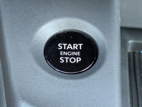 New 2026 Nissan Sentra SR w/ Floor Mat Package image 30