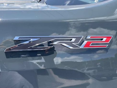 Certified 2026 Chevrolet Silverado 2500 ZR2 w/ LPO, Dark Essentials Package AWD/4WD image 9