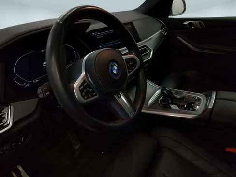 Certified 2023 BMW X5 xDrive45e w/ M Sport Package image 4
