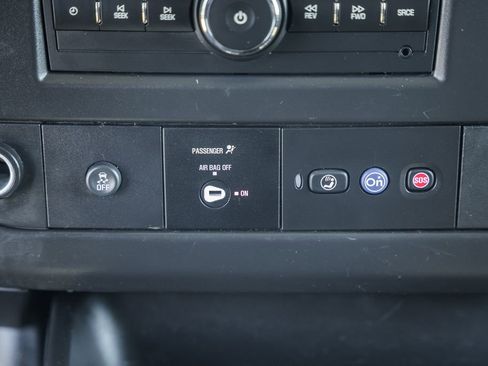 Used 2024 GMC Savana 2500 w/ Driver Convenience Package RWD image 30