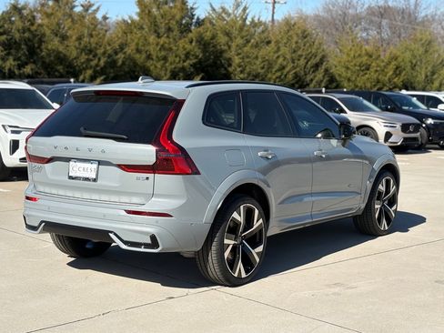 New 2026 Volvo XC60 B5 Ultra w/ Protection Package Premier image 6