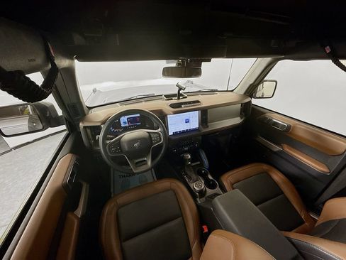 Used 2023 Ford Bronco Outer Banks AWD/4WD image 23