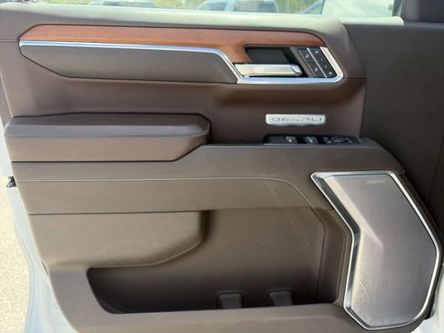 Certified 2023 GMC Sierra 1500 Denali AWD/4WD image 26