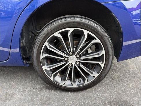 Used 2014 Toyota Corolla S image 21