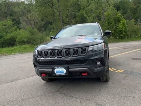 New 2026 Jeep Compass Trailhawk AWD/4WD image 3