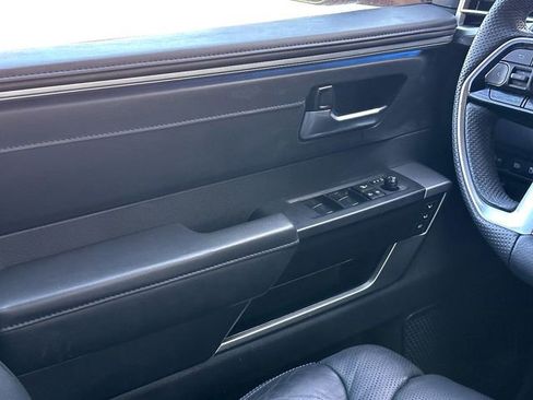 Used 2024 Toyota Sequoia Platinum image 26