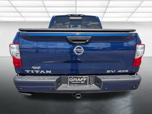 Used 2021 Nissan Titan SV w/ SV Convenience Package AWD/4WD image 27