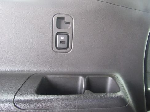 Certified 2023 Chevrolet Traverse LT w/ LPO, Floor Liner Package AWD/4WD image 27