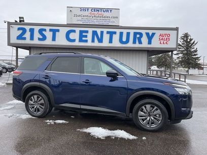 Used 2024 Nissan Pathfinder SV