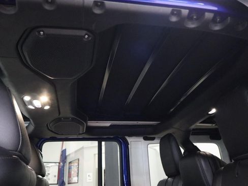 Used 2020 Jeep Wrangler Unlimited Rubicon AWD/4WD image 29