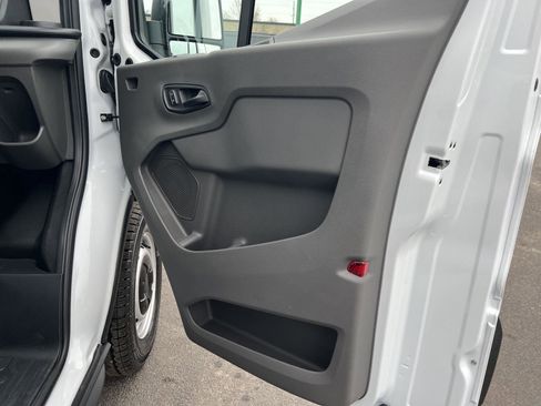 New 2026 Ford Transit 250 148 Medium Roof RWD image 14