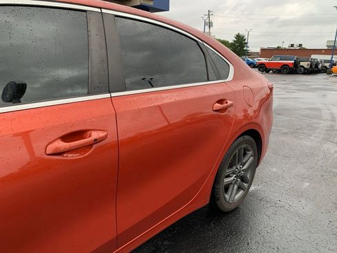 Used 2019 Kia Forte EX w/ Option Group 020 FWD image 12