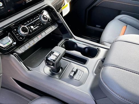 New 2026 GMC Sierra 1500 AT4 w/ AT4 Premium Package image 21