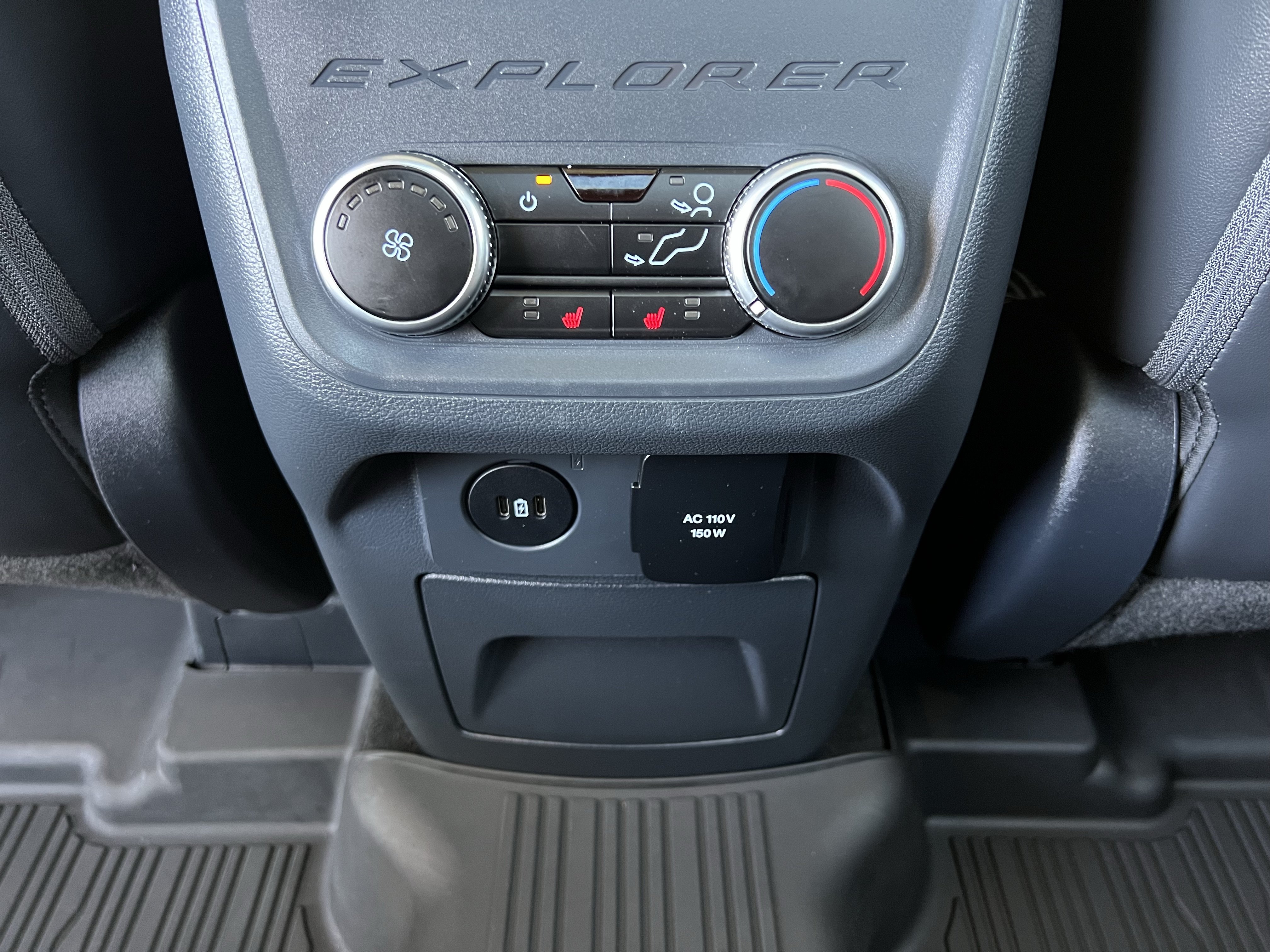 Used 2025 Ford Explorer ST AWD/4WD image 58