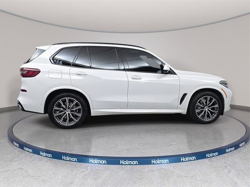 Used 2023 BMW X5 xDrive40i w/ M Sport Package image 5