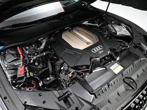 Used 2023 Audi RS 7 Sportback image 34