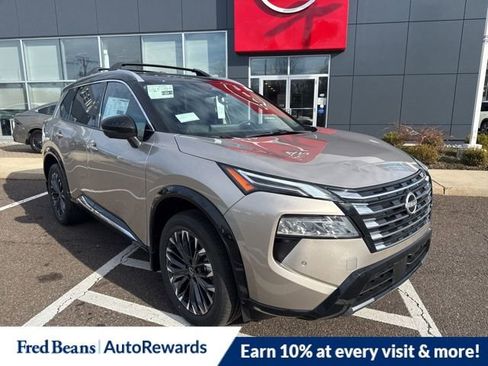 New 2026 Nissan Rogue Platinum image 2