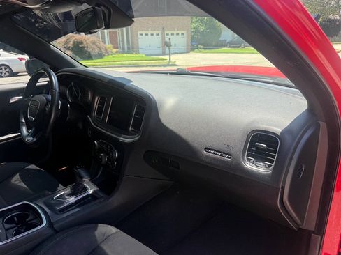 Used 2019 Dodge Charger GT RWD image 18