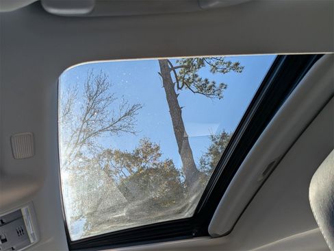 Used 2022 Lexus ES 350 w/ Premium Package image 26