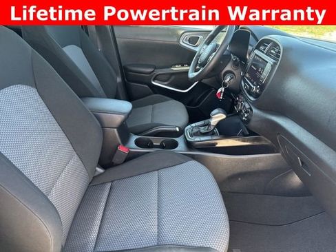 Used 2023 Kia Soul LX w/ Option Group 015 image 19