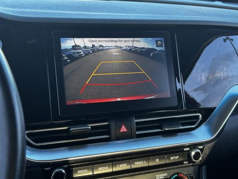Certified 2022 Kia Niro LXS image 27