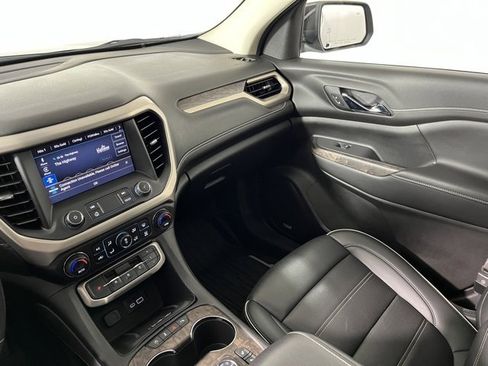 Used 2021 GMC Acadia Denali w/ Denali Ultimate Package image 37