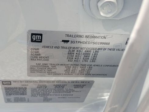 Used 2025 GMC Sierra 1500 SLT RWD image 36