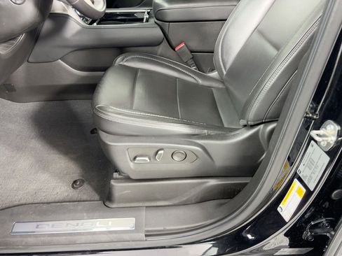 Used 2022 GMC Yukon Denali image 14