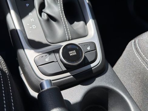 New 2026 Hyundai Venue SEL FWD image 26