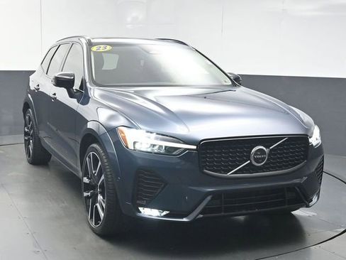 Used 2023 Volvo XC60 B5 Ultimate image 2