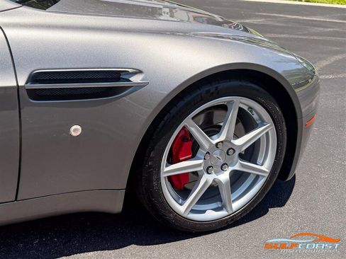 Used 2007 Aston Martin V8 Vantage Coupe RWD image 60