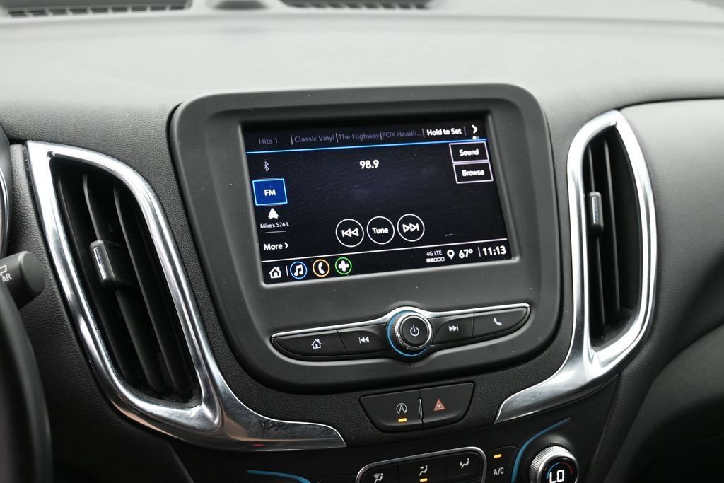 Used 2024 Chevrolet Equinox LT AWD/4WD image 14