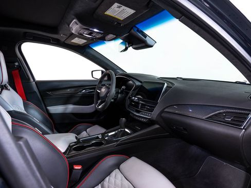 Used 2022 Cadillac CT5 V Blackwing w/ Carbon Fiber Package 2 RWD image 22