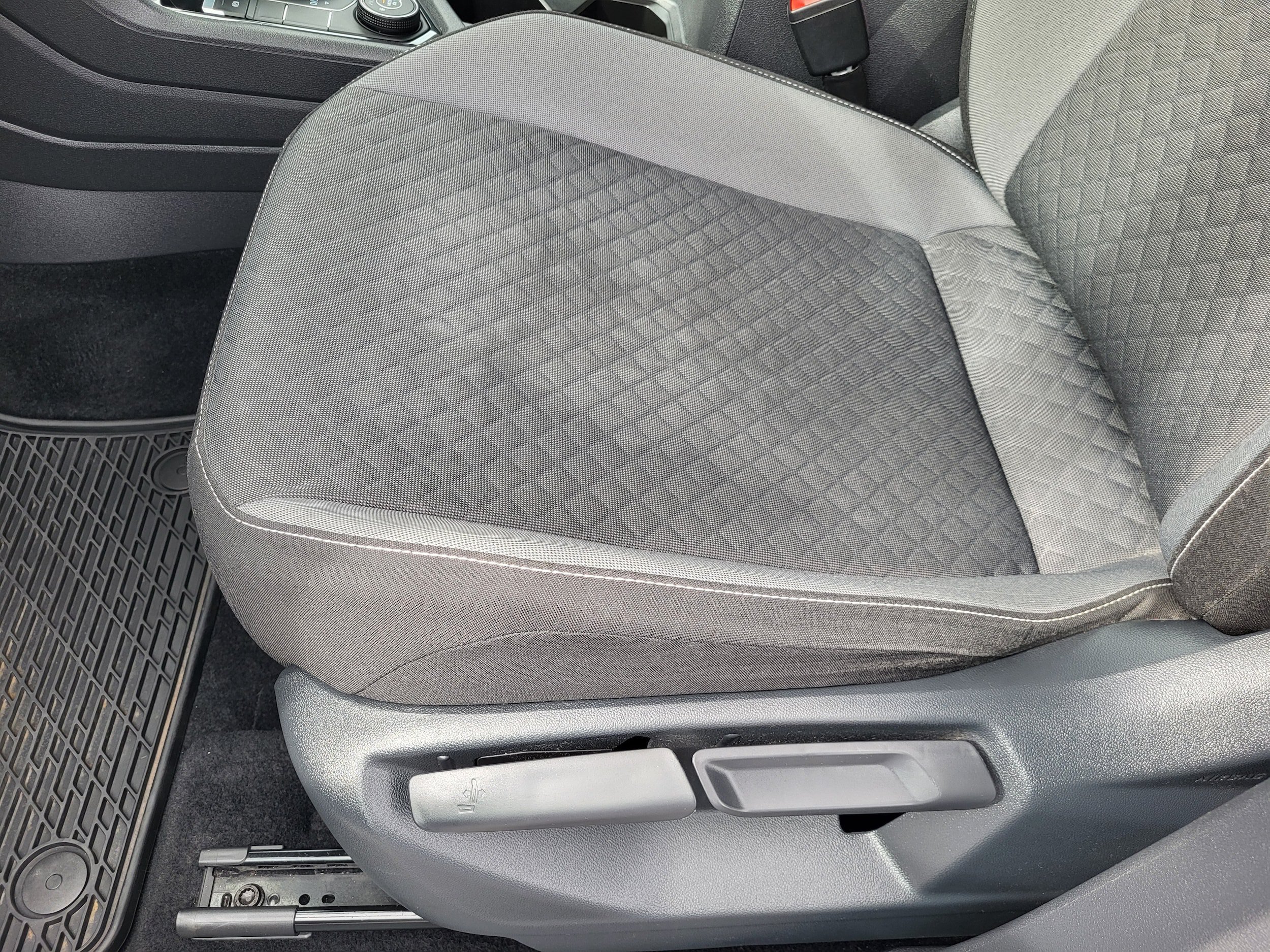 Used 2021 Volkswagen Tiguan S AWD/4WD image 10