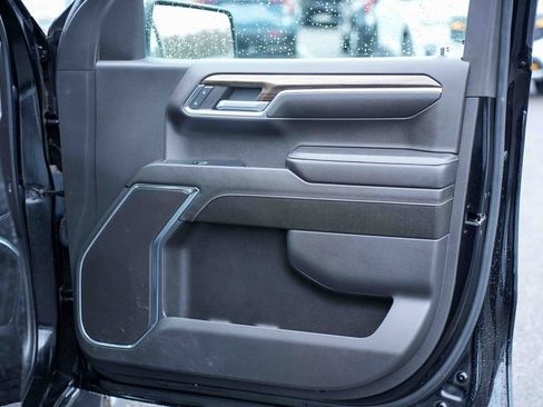 Used 2023 Chevrolet Silverado 1500 LT w/ Z71 Off-Road Package image 15