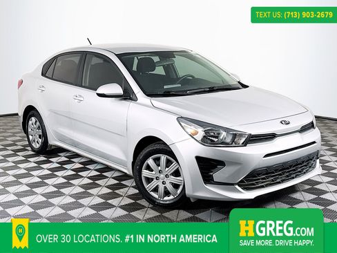 Used 2021 Kia Rio S image 1