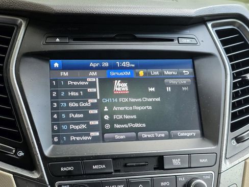 Used 2017 Hyundai Santa Fe Sport FWD image 25