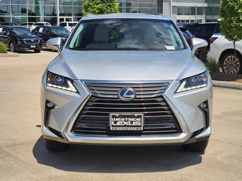 Used 2017 Lexus RX 350 FWD w/ Premium Package image 2