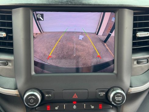 Used 2020 RAM 1500 Big Horn AWD/4WD image 28